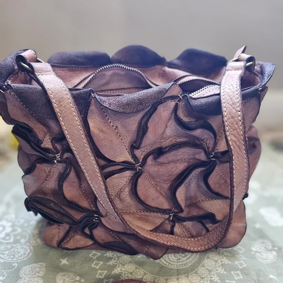 Pink Leather Appliqué Bag - Picture 8 of 10